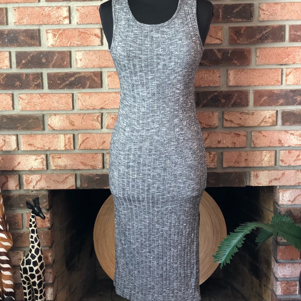 Forever 21 Sleeveless Dress
